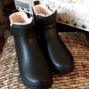 Rain boots 🥾🎶